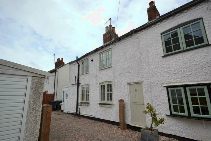 Semi-Detached House To Rent In Church Road, Barlestone, Nuneaton, CV13