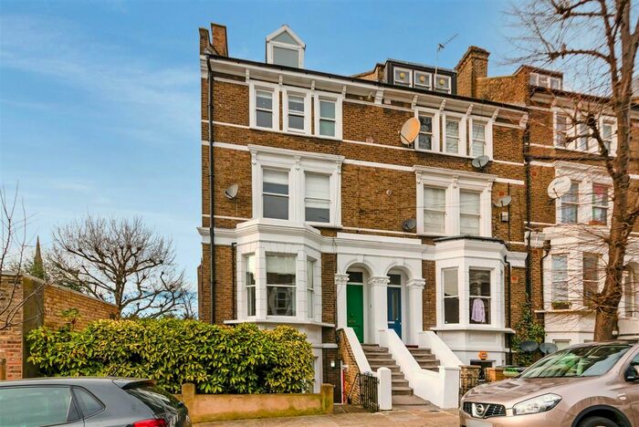2 Bedroom Flat To Rent In Montpelier Grove, Kentish Town, NW5