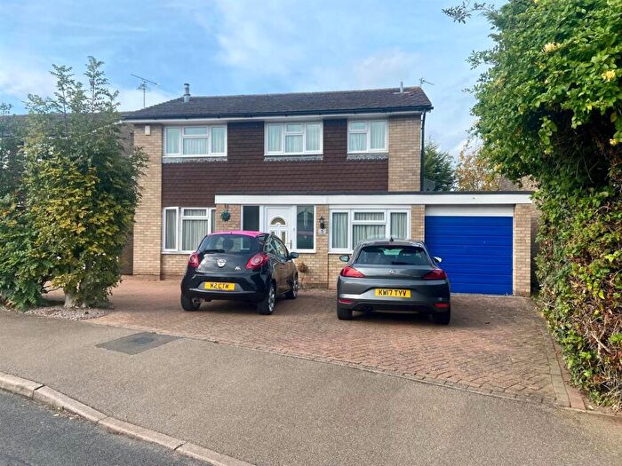 4 Bedroom Detached House To Rent In Prestland, Market Deeping, Peterborough, PE6