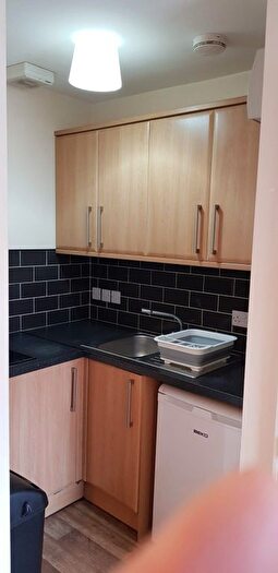 Studio To Rent In Cromwell Road, Town Centre, Luton, Bedfordshire, LU3