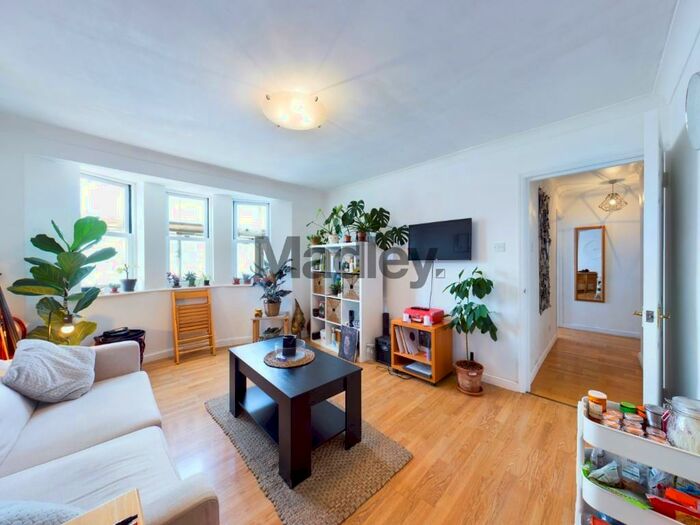 1 Bedroom Apartment To Rent In Rotherhithe Street, London, SE16