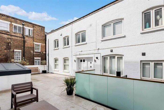 2 Bedroom Flat To Rent In Midford Place, London, W1T
