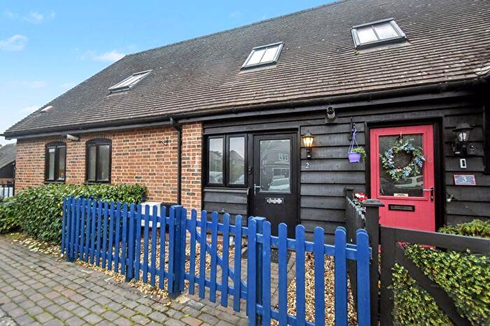 2 Bedroom Terraced House To Rent In Minchens Lane, Bramley, RG26