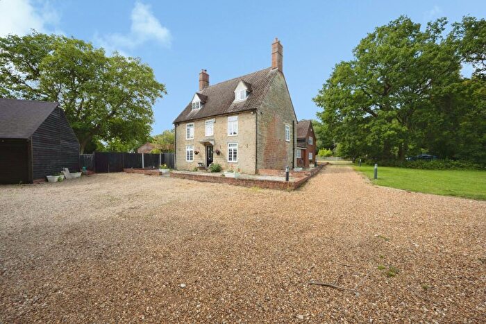 7 Bedroom Detached House For Sale In Rushden Road, Souldrop, Bedford, Bedfordshire, MK44