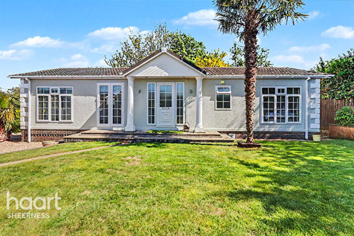 3 Bedroom Bungalow For Sale In Bell Farm Lane, Minster, ME12