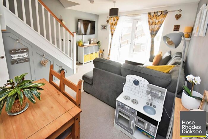 2 Bedroom Terraced House To Rent In Godric Road, Newport, PO30