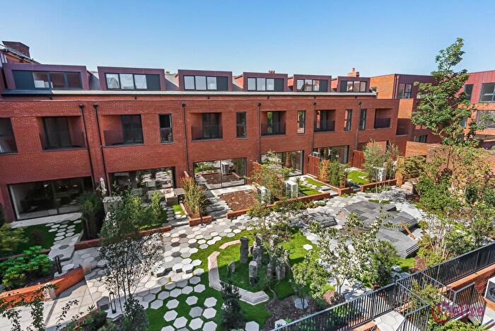 2 Bedroom Flat For Sale In Dixon House, N8