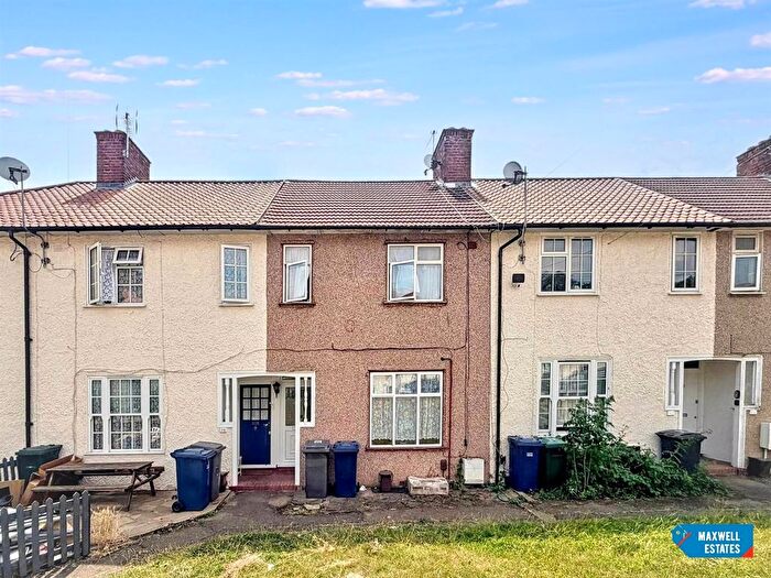 3 Bedroom Terraced House For Sale In Fortescue Road, Burnt Oak, HA8