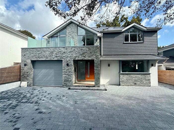 4 Bedroom Detached House For Sale In Alton Road, Parkstone, Poole, Dorset, BH14