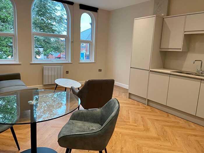 2 Bedroom Property To Rent In Grange Lane, Manchester, M20