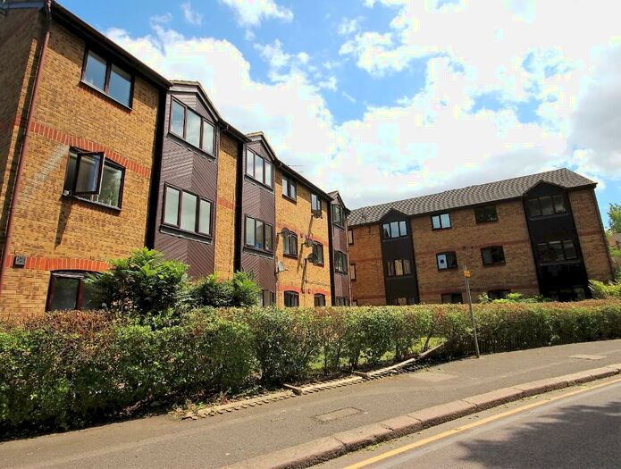 1 Bedroom Flat To Rent In Abbey Lane, London, E15