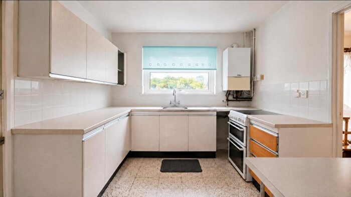 2 Bedroom Terraced House For Sale In Chelmsford Place, Plymouth, PL5