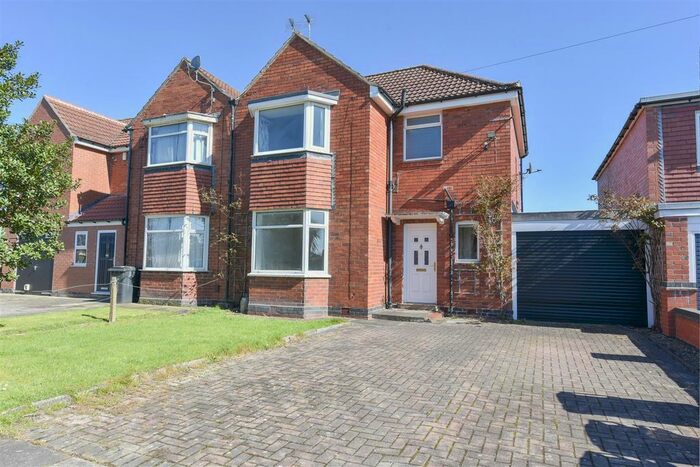 3 Bedroom Semi-Detached House To Rent In Malton Avenue, York, YO31