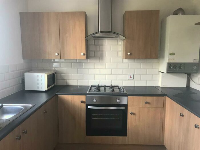 1 Bedroom Apartment To Rent In Shirehall Gardens, Hendon, London, NW4