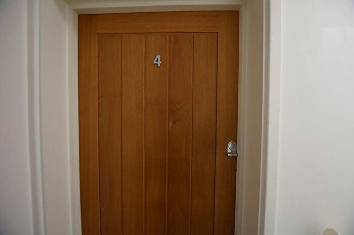 1 Bedroom Flat To Rent In Tonbridge Road, Maidstone, ME16