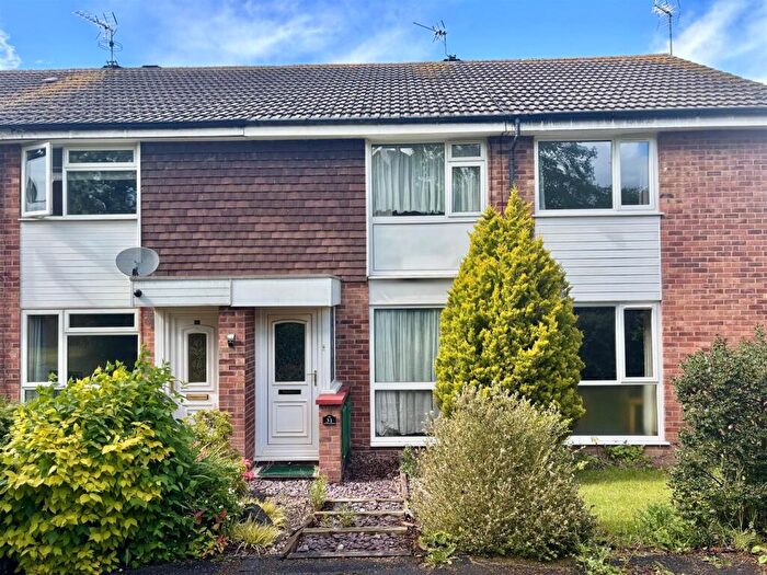 2 Bedroom Town House For Sale In Cumbria Walk, Mickleover, Derby, DE3