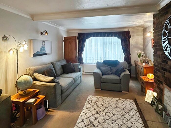 3 Bedroom Chalet For Sale In Christopher Drive, Leverington, Wisbech, Cambridgeshire, PE13
