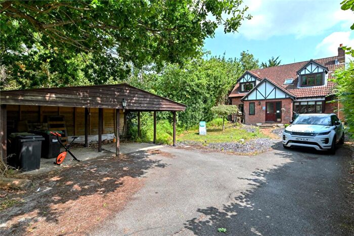 5 Bedroom Detached House For Sale In Oakwood Avenue, New Milton, Hampshire, BH25