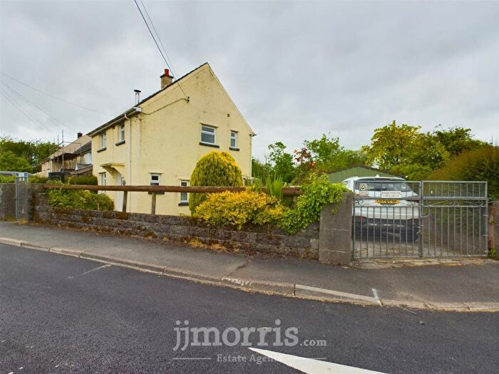 3 Bedroom End Of Terrace House For Sale In Mounton View, Cross Hands, Narberth, SA67