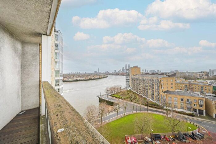 1 Bedroom Flat To Rent In Belgrave Court, , Canary Wharf, London, E14