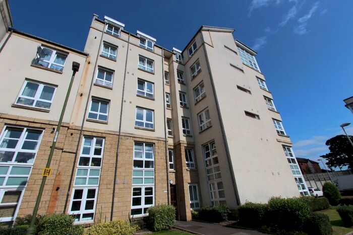 2 Bedroom Flat To Rent In Bethlehem Way, Restalrig, Edinburgh, EH7