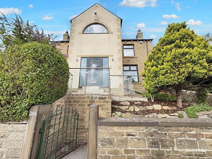 5 Bedroom Detached House For Sale In New Hey Road, Salendine Nook. Huddersfield, HD3