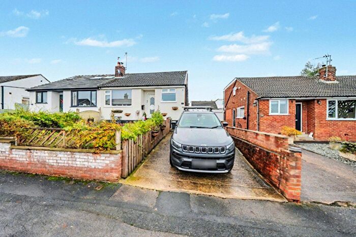 3 Bedroom Bungalow For Sale In Ennerdale Road, Leeds, West Yorkshire, LS12