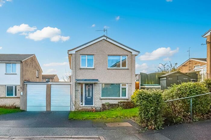 3 Bedroom Property For Sale In Mayfield Drive, Kendal, LA9