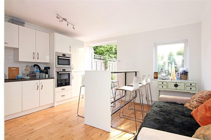 5 Bedroom Terraced House To Rent In Malbrook Road, Putney, London, SW15
