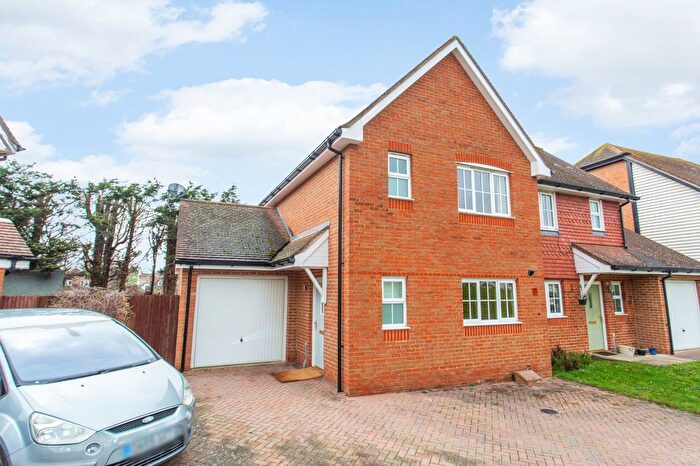 3 Bedroom Semi Detached House For Sale In Wye Green, Herne Bay, Kent, CT6