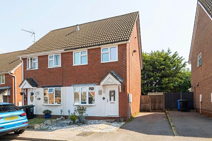 2 Bedroom Semi Detached House For Sale In Dovedale, Carlton Colville, NR33