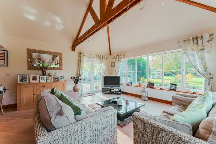 5 Bedroom Detached House For Sale In High Oak Lane, Wicklewood, NR18