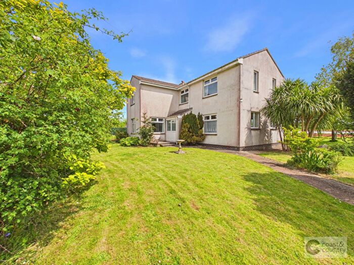 5 Bedroom Detached House For Sale In East Street, Denbury, TQ12