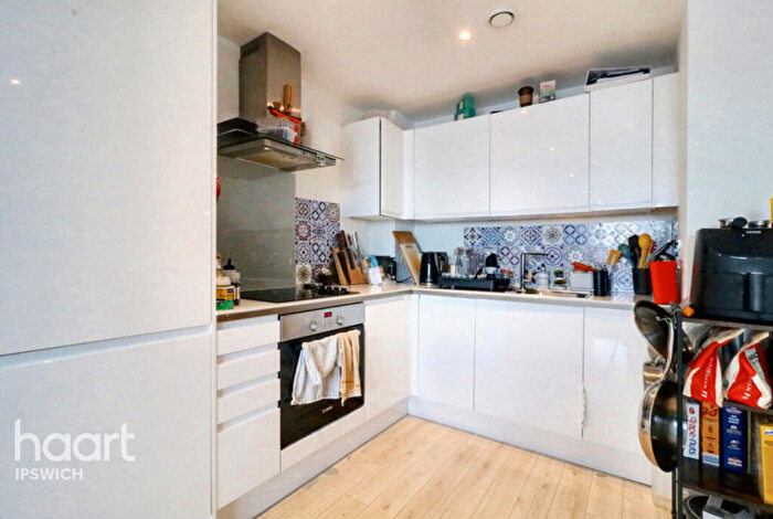 2 Bedroom Apartment For Sale In Key Street, Ipswich, IP4