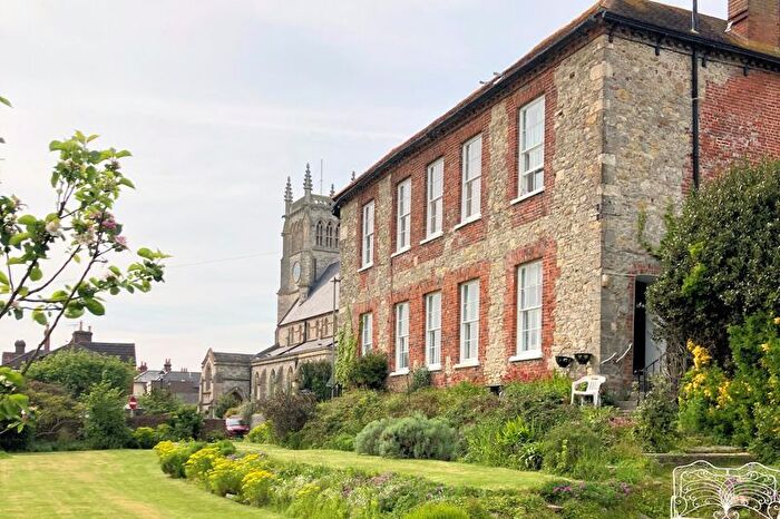 2 Bedroom Flat For Sale In Stokehurst, Anglesey Road, Alverstoke, PO12
