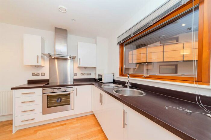 1 Bedroom Apartment To Rent In Spa Road, London, SE16