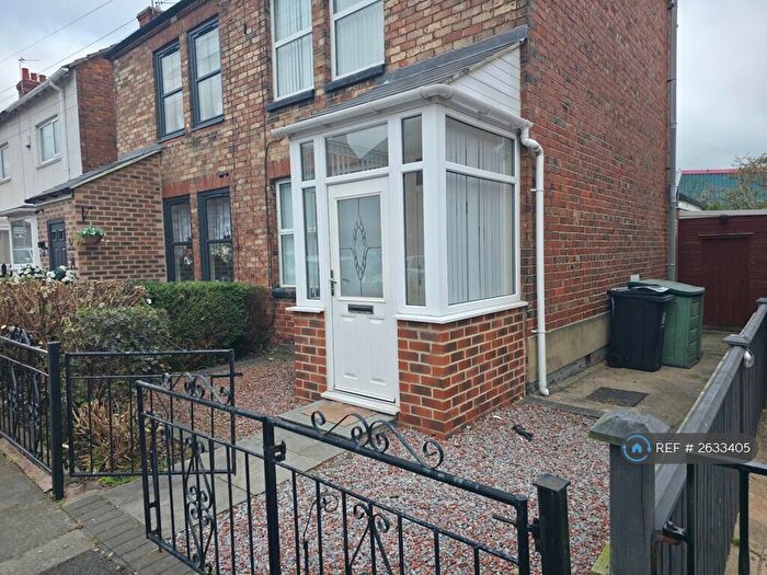 2 Bedroom Semi-Detached House To Rent In Throstlenest Avenue, Darlington, DL1