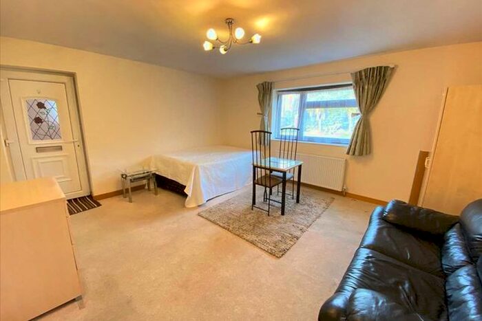 Studio To Rent In The Ride, Brentford, TW8