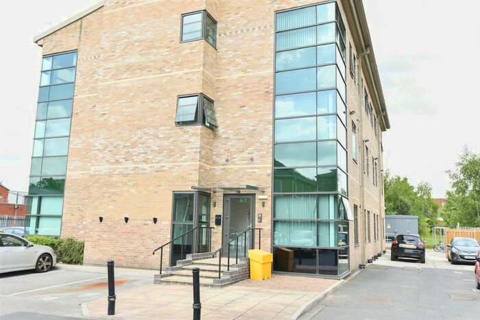 1 Bedroom Flat To Rent In Foss Islands Road, York YO31