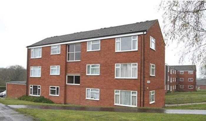 1 Bedroom Flat To Rent In Hipley Close, S40