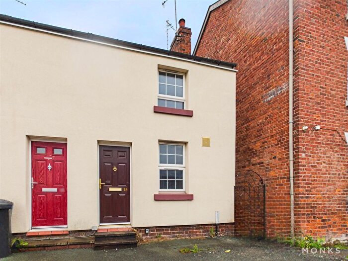 1 Bedroom End Of Terrace House For Sale In Orchard Street, Oswestry, SY11
