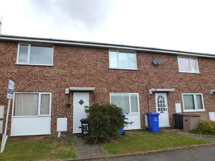 1 Bedroom Maisonette To Rent In Brookside Close, Old Stratford, Milton Keynes, MK19