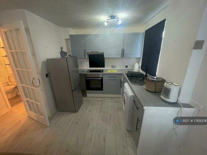 1 Bedroom Bungalow To Rent In Mclean Drive, Bellshill, ML4