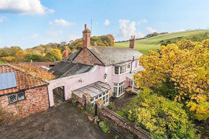 6 Bedroom Detached House For Sale In Hopcott Road, Minehead, TA24