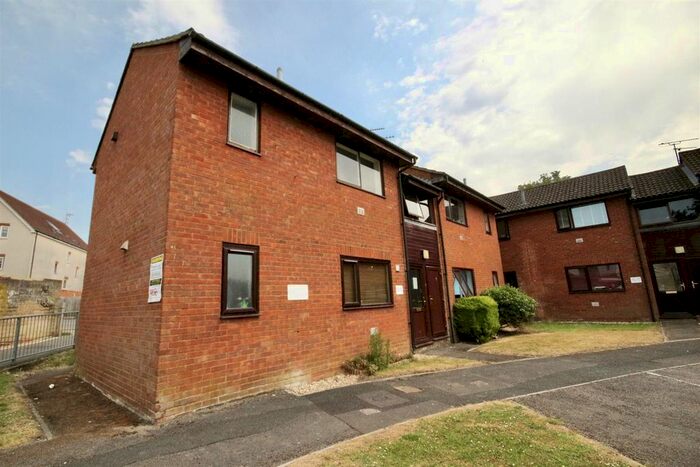 1 Bedroom Flat To Rent In Westcott Place, Swindon, SN1
