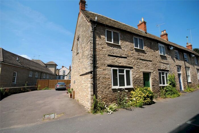 1 Bedroom Apartment To Rent In Newland, Witney, Oxfordshire, OX28