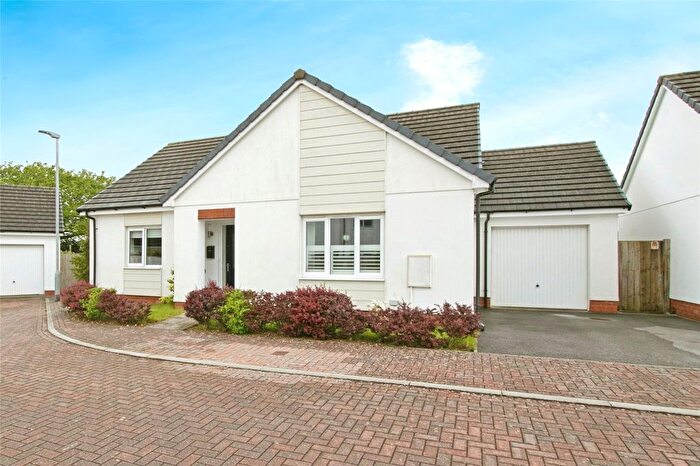 2 Bedroom Bungalow For Sale In Carvinack Meadows, Shortlanesend, Truro, Cornwall, TR4