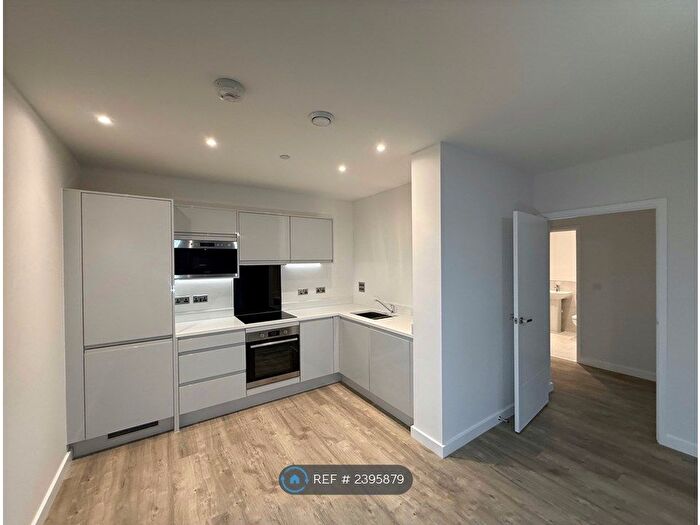 1 Bedroom Flat To Rent In Vousden Grove, London, SE28