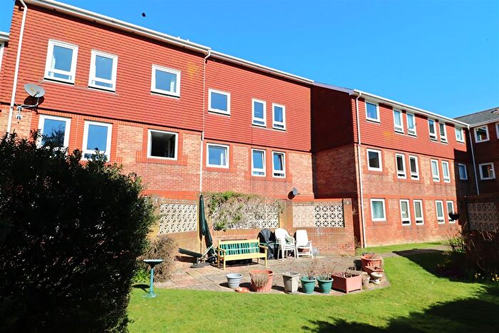 1 Bedroom Property For Sale In Terminus Road, Bexhill-On-Sea, TN39