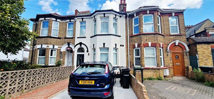 6 Bedroom House To Rent In Whitehill Road, Gravesend, Kent, DA12